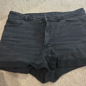 American Eagle Outfitters Black Jean Shorts Next Level Stretch Cuffed Size 12